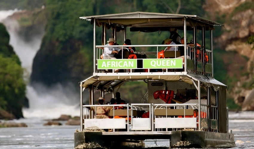 River-Nile-Boat-in-Murchison-Falls